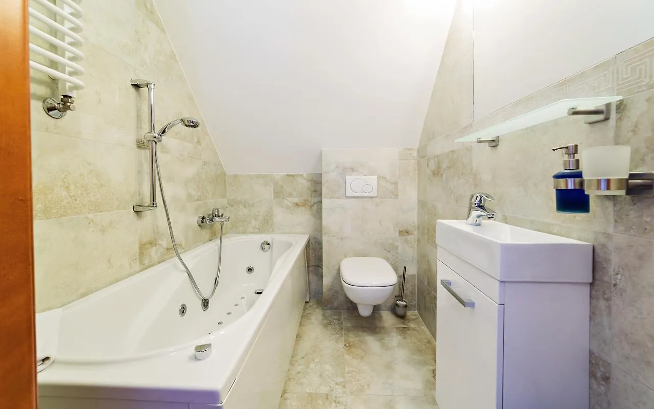 Apartamenty Sun & Snow Na Wilczej Karpacz Apartment